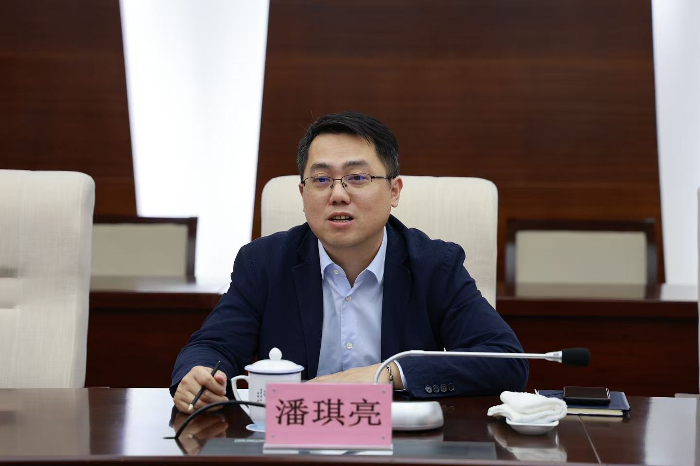 潘琪亮講話.jpg